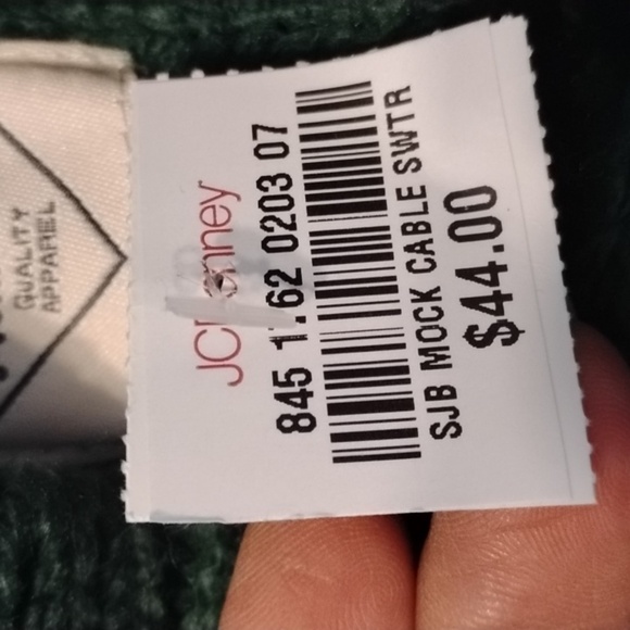 St. John's Bay Woman's SJB Mock Cable Sweater, Size: M, NWT - Picture 4 of 9